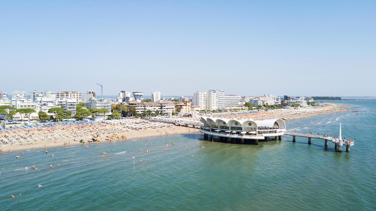 Borgo Veneziano Apartment Lignano Sabbiadoro Bagian luar foto